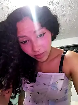 pettymoon1 online show from November 25, 2025, 11:27 pm