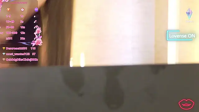 AlishaRuby online show from November 26, 2025, 7:20 am