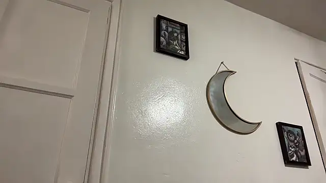 loserlexxx online show from April 4, 2026, 6:05 pm