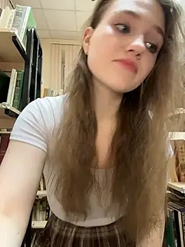 Snapshot of RussianWoman chatting on February 27, 2026, 3:28 am RussianWoman online show from February 27, 2026, 3:28 am