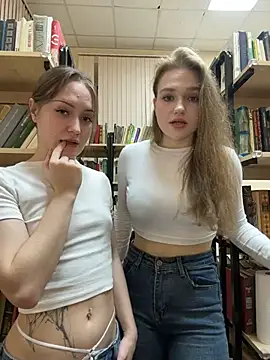 Snapshot of RussianWoman chatting on March 15, 2026, 3:12 am RussianWoman online show from March 15, 2026, 3:12 am