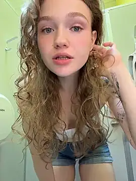 Snapshot of RussianWoman chatting on July 23, 2026, 2:09 am RussianWoman online show from July 23, 2026, 2:09 am