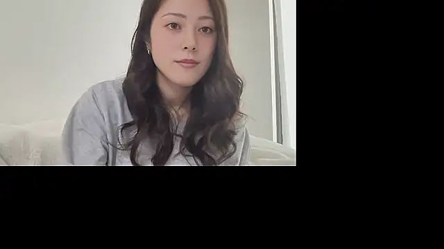 maho0001 online show from November 27, 2025, 6:26 am