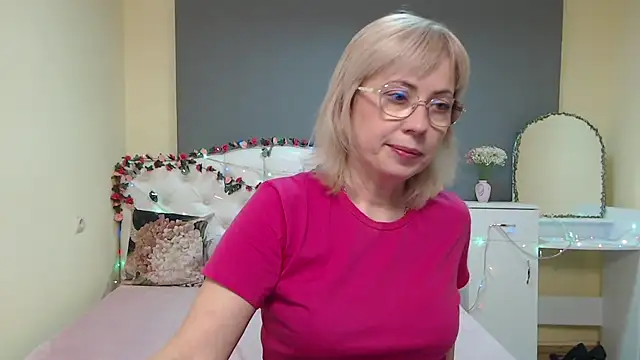 LaurenWishy online show from March 22, 2026, 12:19 pm