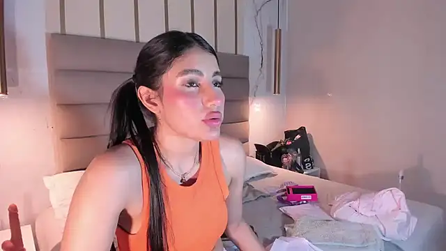 Snapshot of IsabelaStefano chatting on June 19, 2026, 3:11 am IsabelaStefano online show from June 19, 2026, 3:11 am