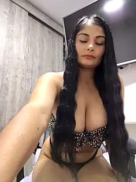 Laia torres1 online show from February 16, 2026, 2:51 am