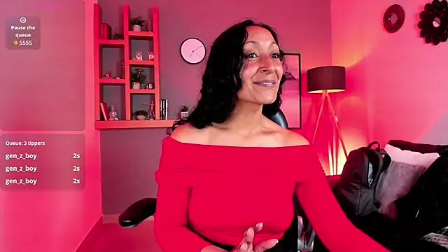 Violet Kumar online show from December 3, 2025, 7:45 pm