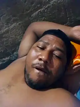 manumegumy online show from November 21, 2025, 10:30 pm