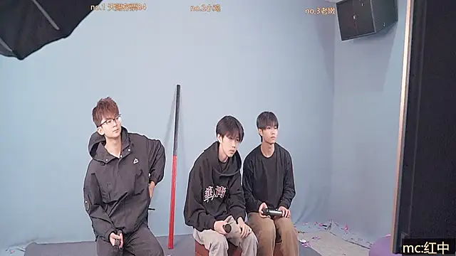 Cosplay   online show from November 23, 2025, 12:05 pm