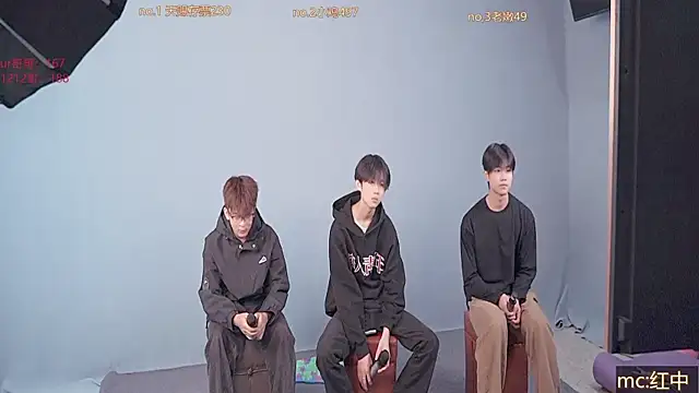 Cosplay   online show from November 24, 2025, 12:05 pm