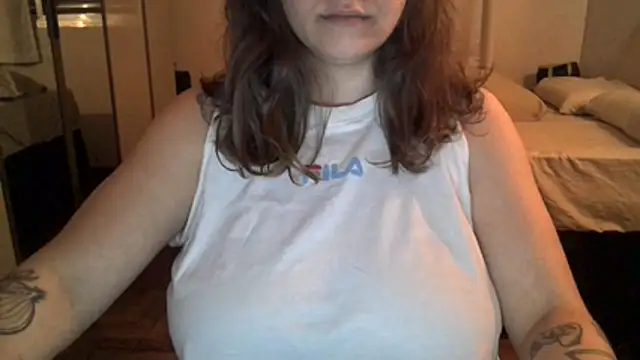 Snapshot of xxxluana chatting on April 6, 2026, 8:26 am xxxluana online show from April 6, 2026, 8:26 am