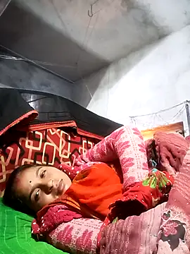 Hot erion online show from December 3, 2025, 9:57 pm