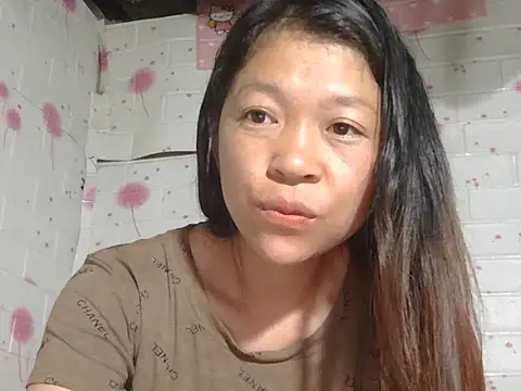 Snapshot of Kim_mon chatting on March 2, 2026, 2:13 pm Kim mon online show from March 2, 2026, 2:13 pm