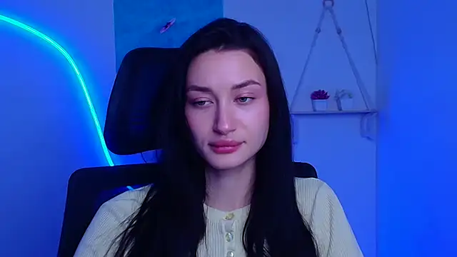 Stella XO online show from December 15, 2025, 6:28 am