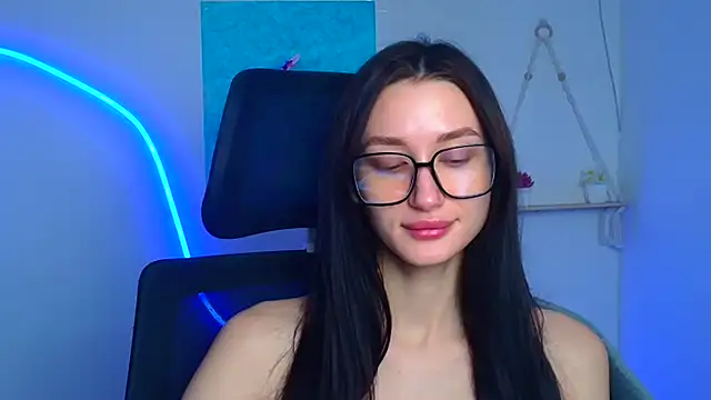 Stella XO online show from February 16, 2026, 6:31 am