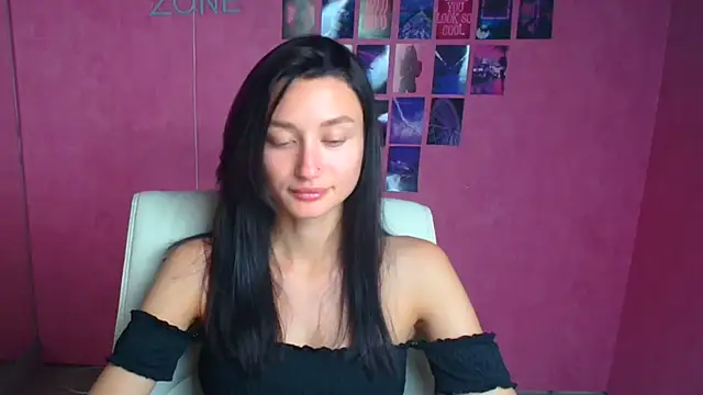 Snapshot of Stella_XO chatting on August 3, 2026, 5:50 am Stella XO online show from August 3, 2026, 5:50 am
