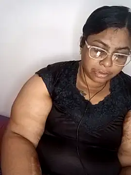 Riya-mallus online show from December 3, 2025, 8:12 am