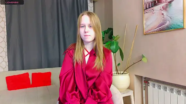 VoidElaris online show from April 12, 2026, 8:03 pm