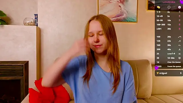 VoidElaris online show from April 21, 2026, 8:12 pm