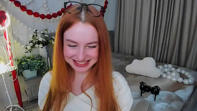 AirySilhouette online show from April 21, 2026, 2:51 am