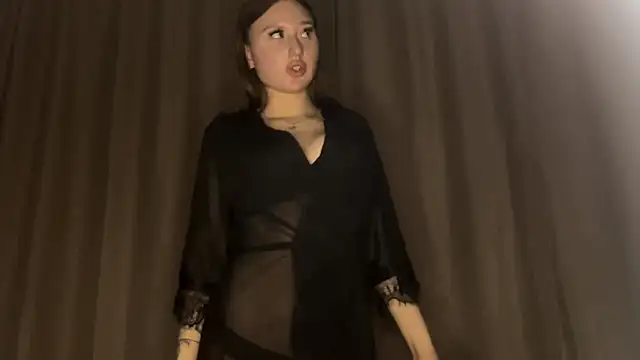 DivaRay online show from December 4, 2025, 10:24 am