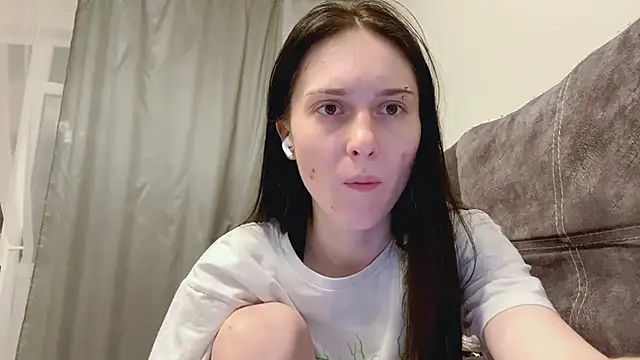 CyberAIice online show from November 29, 2025, 4:04 am