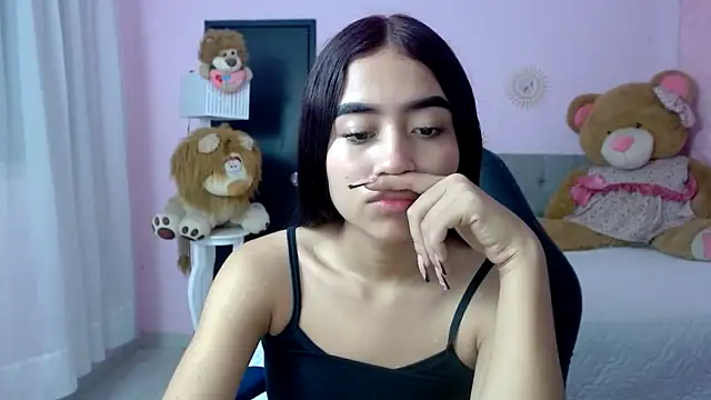 xoxo melany online show from December 18, 2025, 12:22 pm