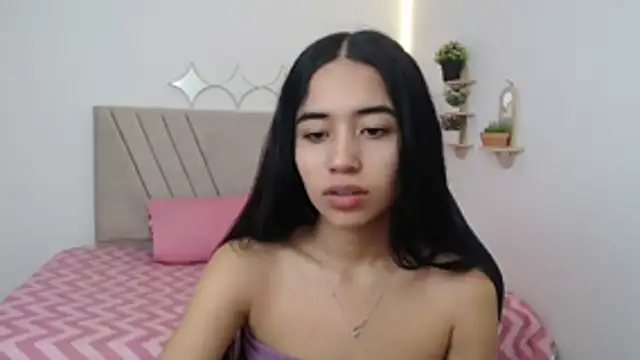 xoxo melany online show from April 21, 2026, 12:11 pm