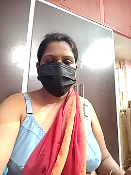 rishitamil01 online show from February 17, 2026, 5:52 pm