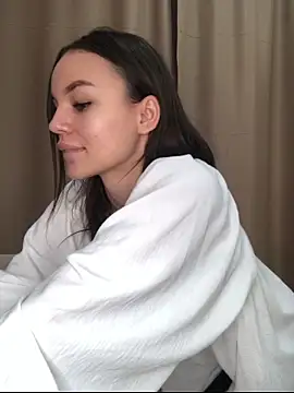 Tiffany Sweetie online show from March 2, 2026, 12:45 pm