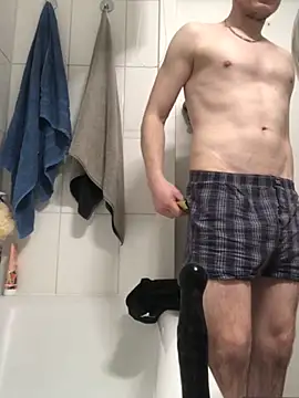 Spielzeugtwink online show from January 6, 2026, 10:01 pm