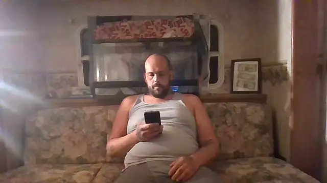 BigriskDaddy92 online show from February 3, 2026, 2:00 pm