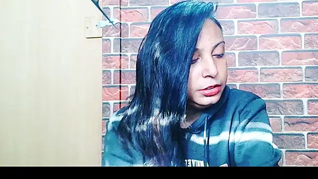 Snapshot of indian_spice_girl chatting on July 1, 2026, 7:21 am indian spice girl online show from July 1, 2026, 7:21 am