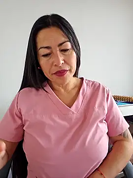 JustSamantha  online show from December 15, 2025, 1:15 pm