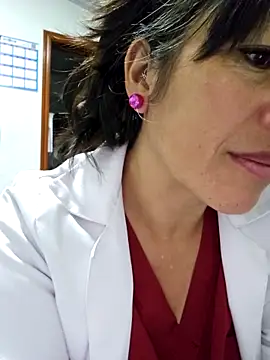 JustSamantha  online show from March 18, 2026, 1:09 am