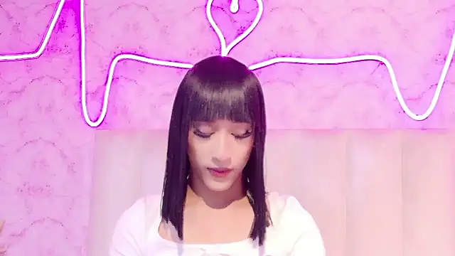 Atenea Mendoza online show from March 3, 2026, 7:31 pm