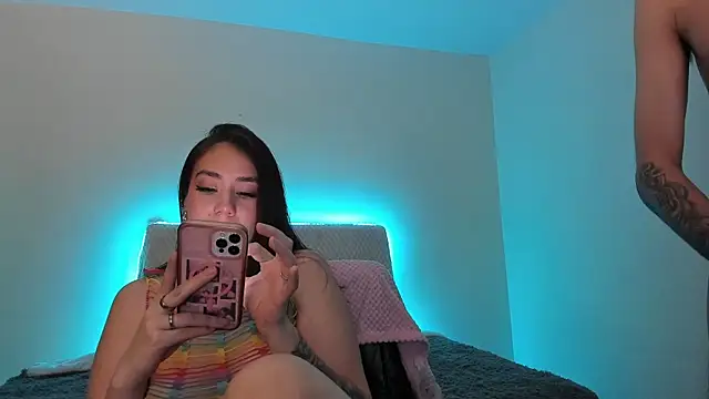 stanandrose  online show from April 19, 2026, 3:06 am