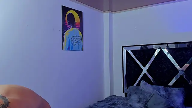 eliasferragamo online show from December 4, 2025, 1:59 am