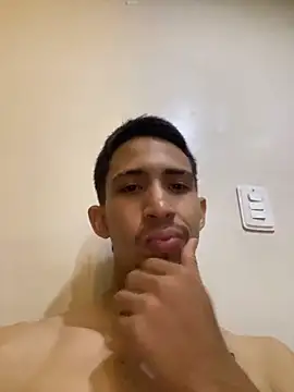 charlie bass online show from April 4, 2026, 8:56 am