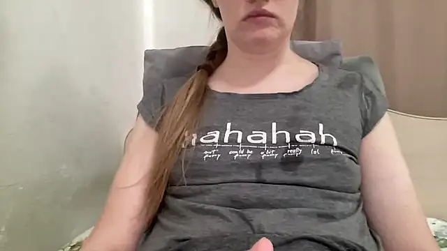 alisa kitcat online show from March 26, 2026, 5:02 am