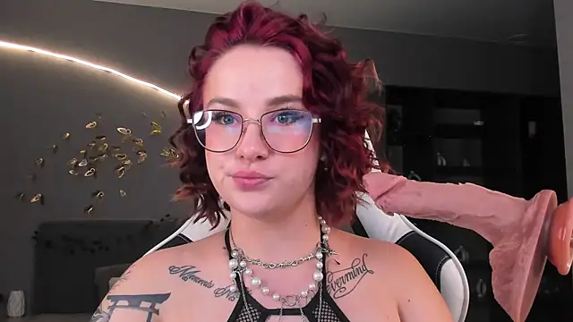 Snapshot of kittyhardfucks chatting on June 25, 2026, 10:42 am kittyhardfucks online show from June 25, 2026, 10:42 am