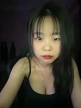 Kiee-lee online show from April 19, 2026, 10:56 pm