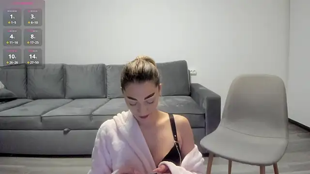 Snapshot of rossana_doll chatting on November 25, 2025, 7:30 am rossana doll online show from November 25, 2025, 7:30 am