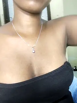 Simran 0011 online show from April 16, 2026, 3:02 pm