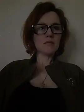 LanaOlbenst online show from April 2, 2026, 5:54 pm