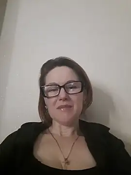 LanaOlbenst online show from April 19, 2026, 7:27 pm