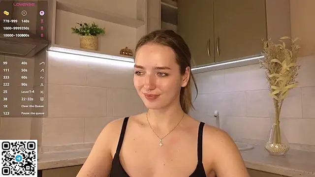 NoirAstrya online show from April 23, 2026, 12:29 pm