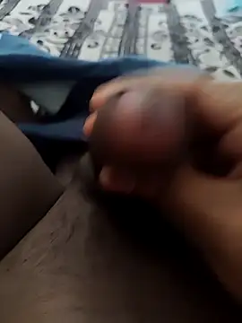 Hotboylumia 825321 online show from April 23, 2026, 8:13 am