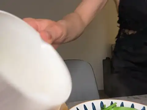 mitao xx online show from April 1, 2026, 11:44 am