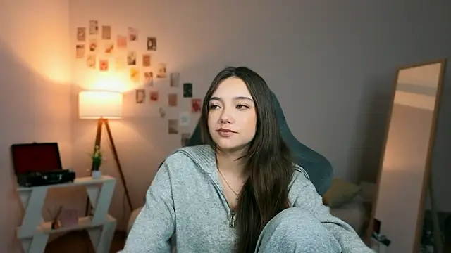 Vexorine online show from March 24, 2026, 10:15 pm